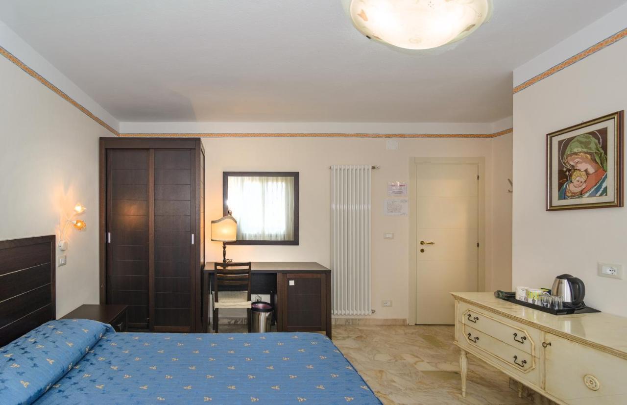B&B Da Pio Pietrasanta Esterno foto