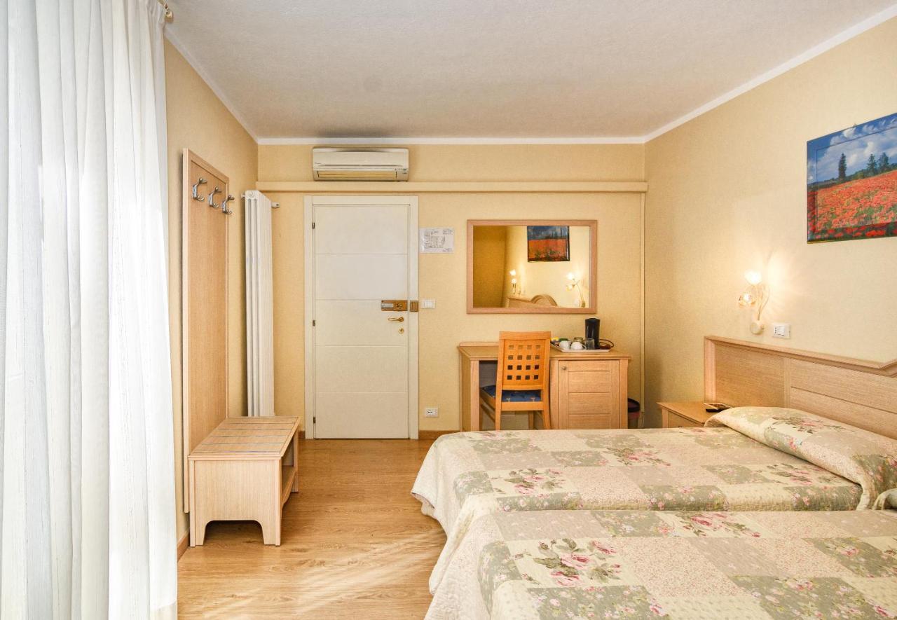 B&B Da Pio Pietrasanta Esterno foto